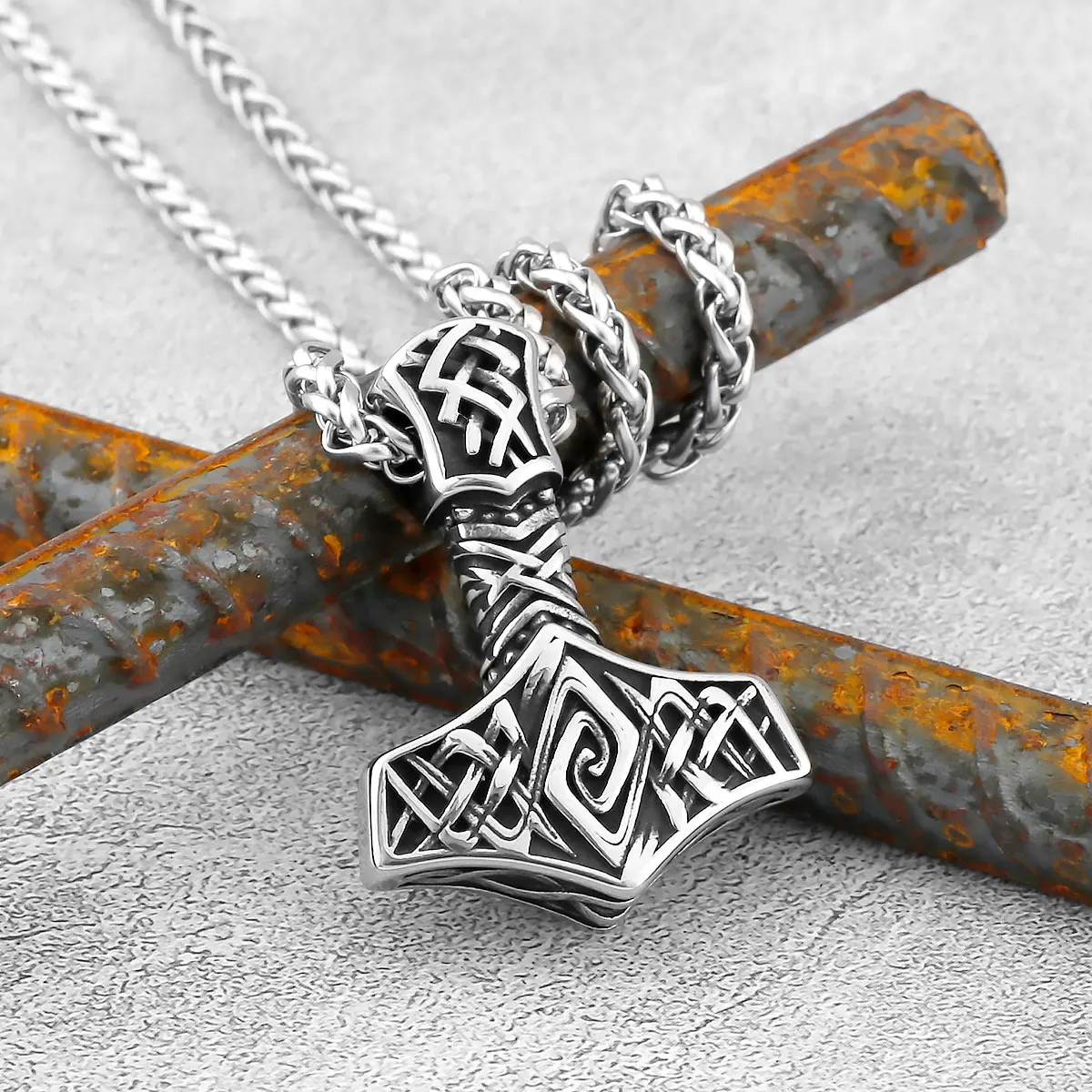 Stainless Steel Retro Viking Thor's Hammer Necklace Nordic Men's Charm Fashion Amulet Pendant Jewelry Products