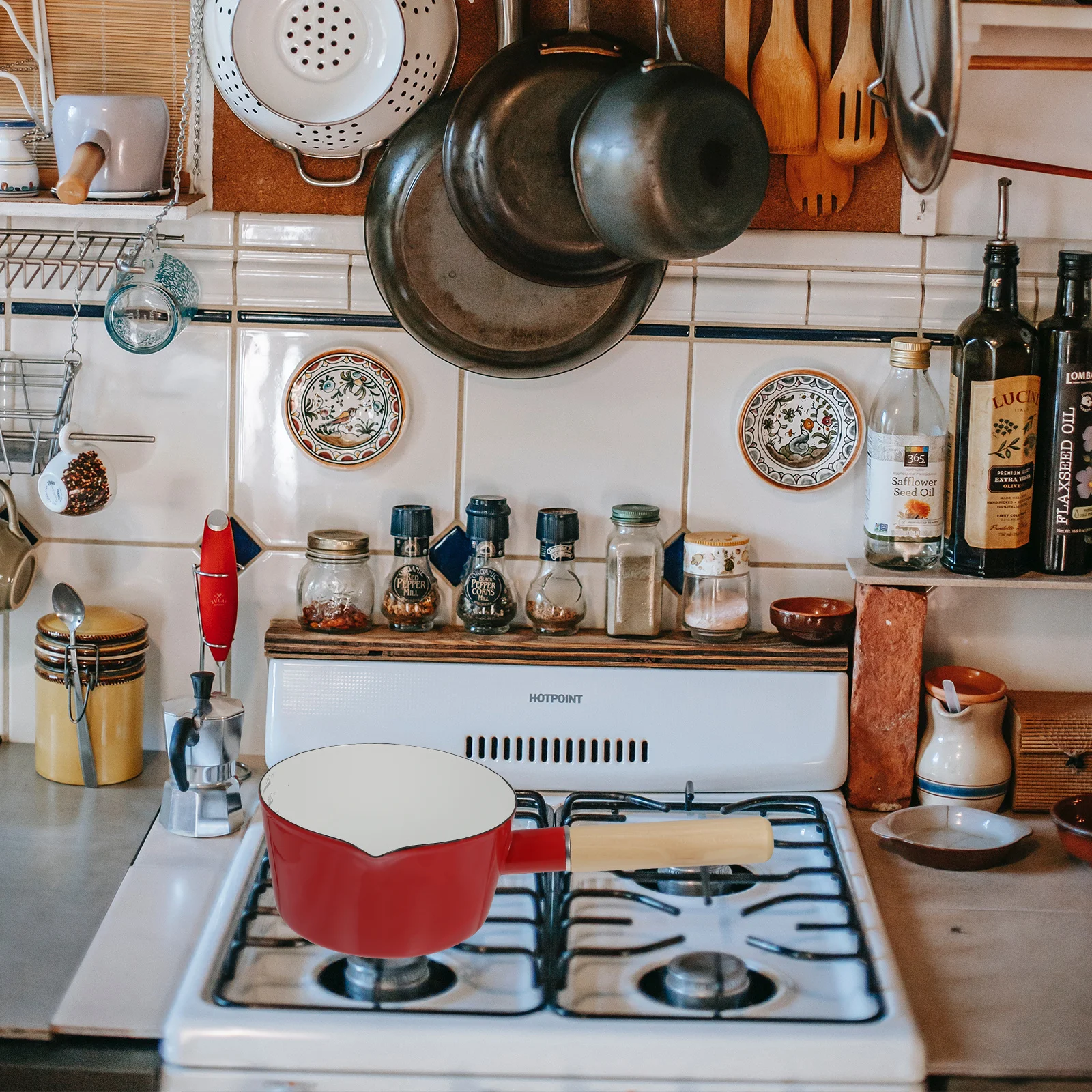 

1Pcs Baby Food Pot Enamel Milk Saucepan Wooden Handle Multi-Purpose Household Cooking Utensil for Soup Milk Stew Noodles Home