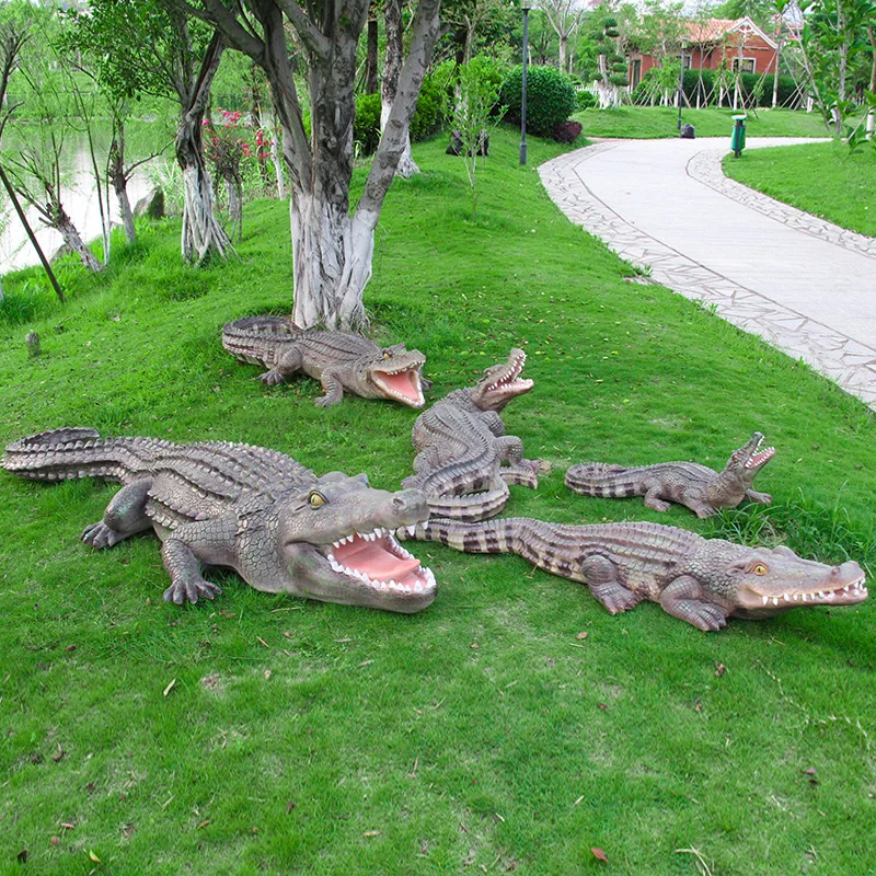 Wild Animal Crocodile Model Ornament FRP Sculpture Outdoor Garden Landscape Pool Pond Decoration Crafts