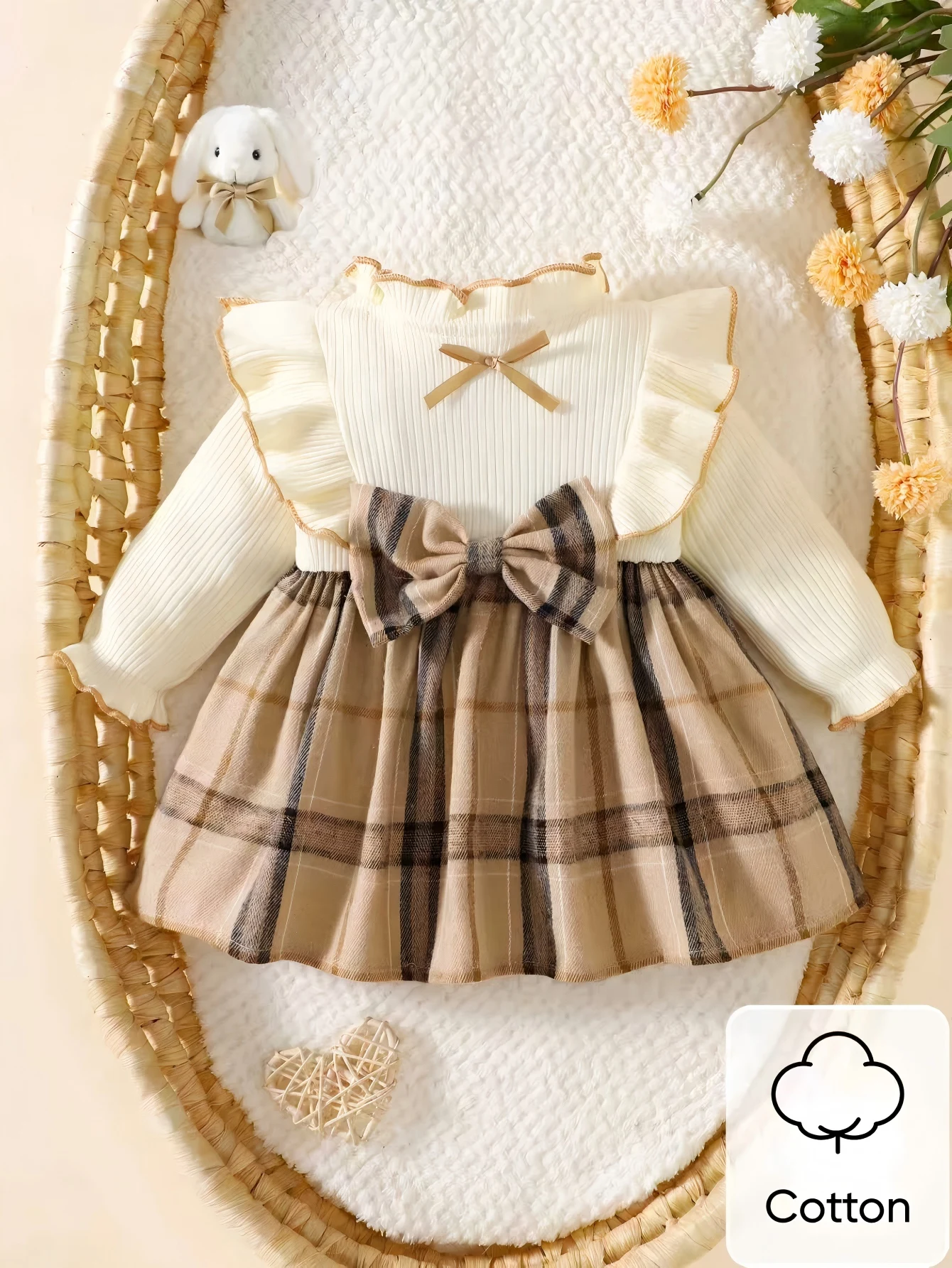 Newborn baby girl's beige long-sleeved lace collar patchwork khaki plaid bowknot dress, new style for autumn and winter