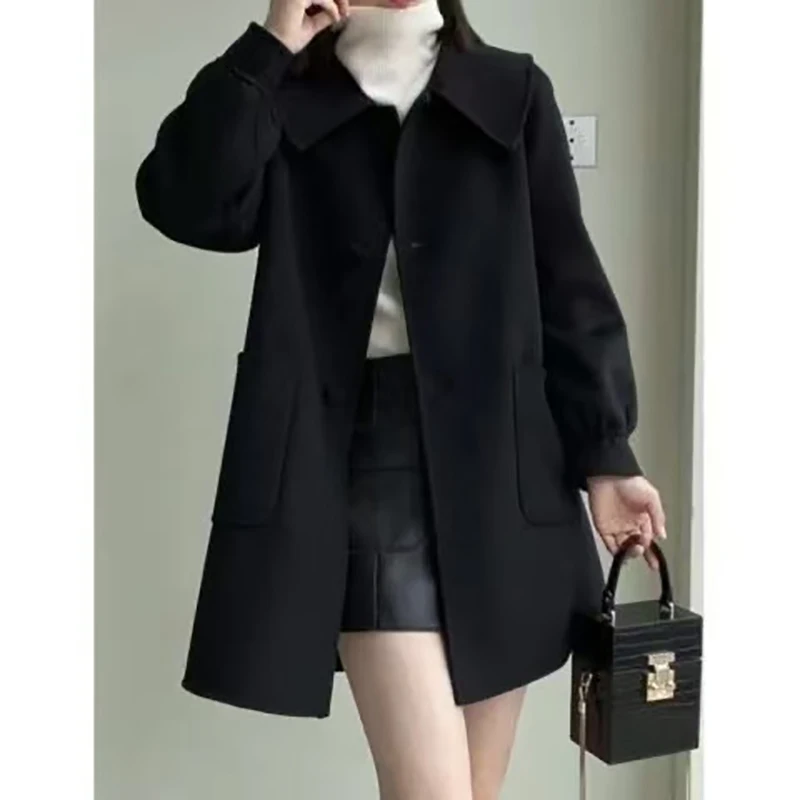 2025 Autumn and Winter New Mid-length Love Buckle Slimming Wool Jacket Slimming Age-reducing Doll Collar Tweed Top for Women