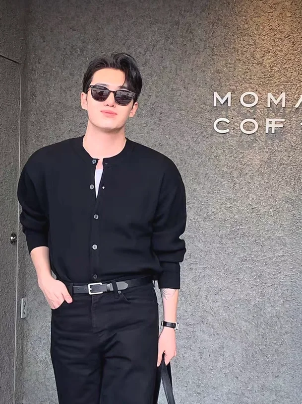 

Корейский вязаный кардиган Slim Fit с длинными рукавами, дышащий, легкий, с круглым вырезом, пуловер, мужская модная верхняя одежда