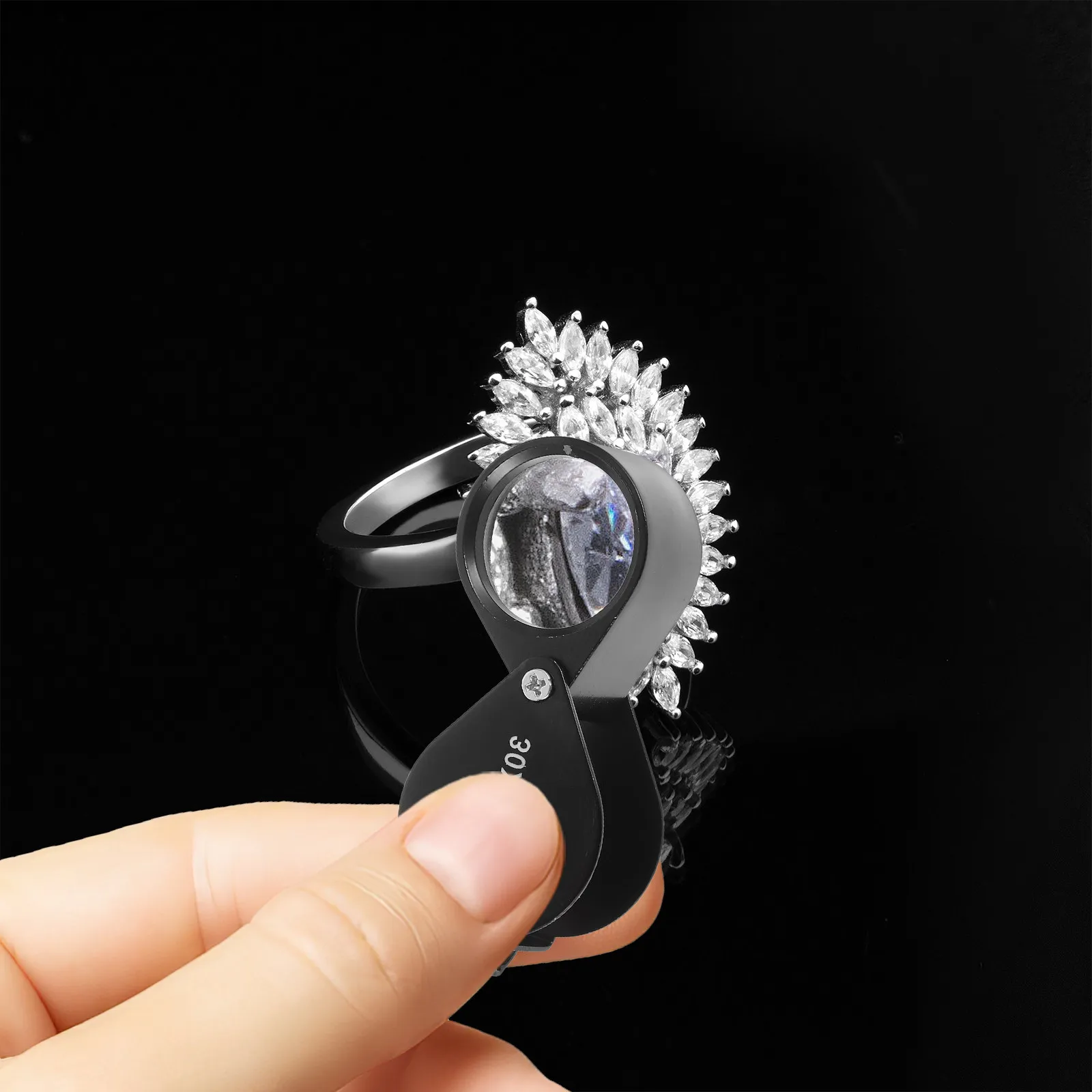 Sturdy Full Metal Foldable Magnifier Compact Lightweight Handheld Jewelry Magnifying Glass for Repair Identification Biological
