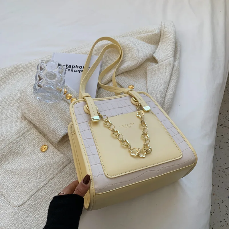 Popular Spring Women Fashion Bag 2022 New Tote Bag Vintage Women Shoulder Bags for Party All-match Hot
