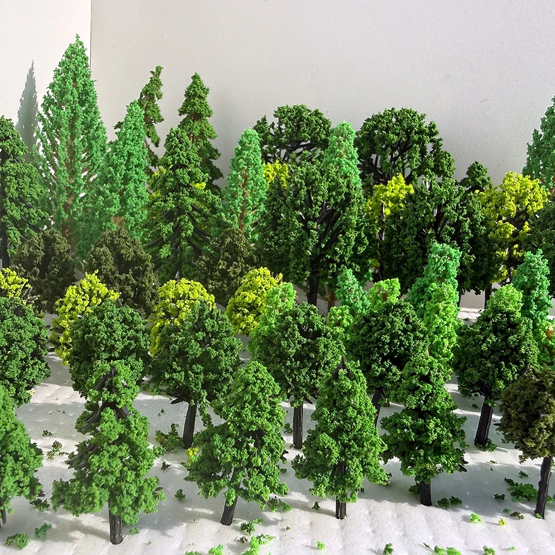 Thumbnail 4 - #13 Cheap Model Trains & Train Sets Worth Buying