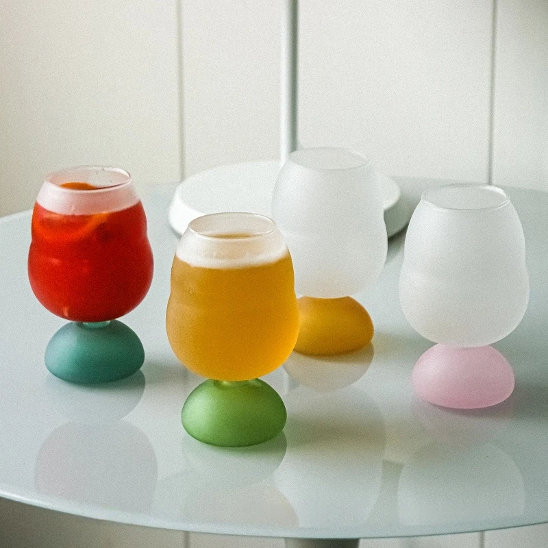

Симпатичные красочные матовые стеклянные чашки для вина, большая емкость, бокал для пива, кофе, молока, сока, стеклянная чашка
