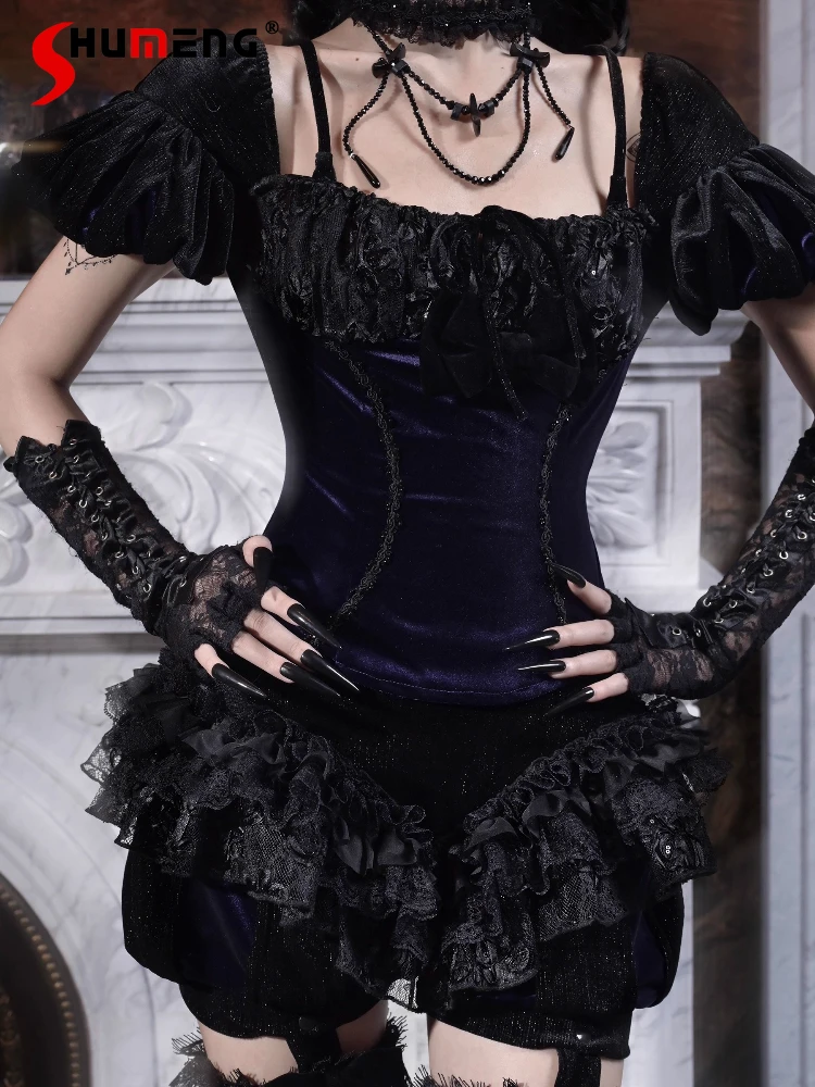 

Halloween Cos Women's Outfits New Original Black Gothic Dark Bubble Short Sleeve Velvet Top T-Shirt Pumpkin Shorts 2-Piece Set