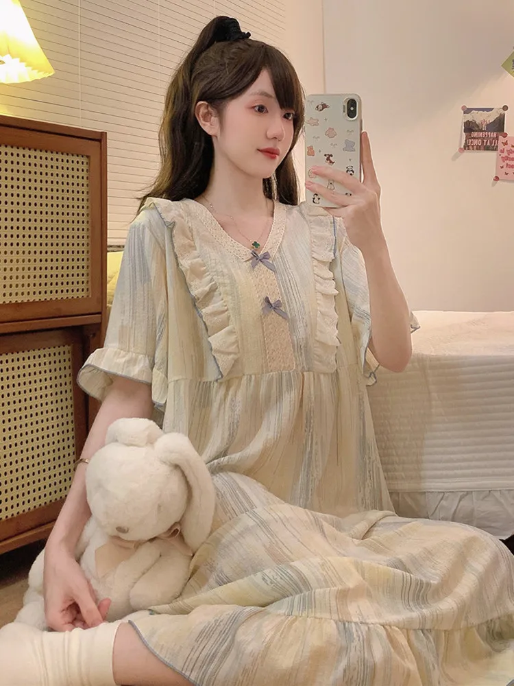 

Summer Spwear Women's ort Sve Cotton Gauze Thin Large Size Pregnant Women's Long Nightgown Sweet Floral Trim Home Clo...