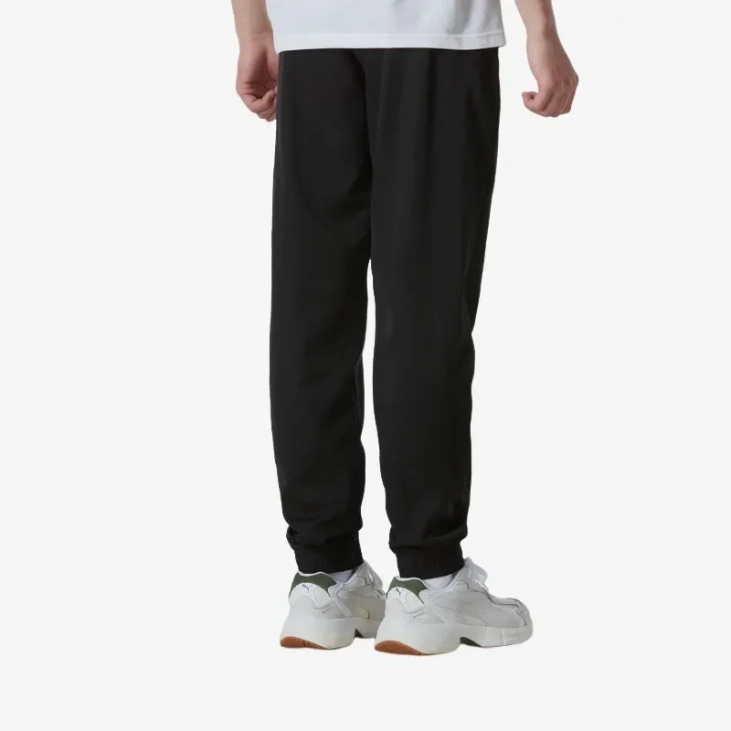 Puma Four Seasons Unisex Training Woven Breathable Closed Sports Pants for men women Gym Training & Daily Wear 685639-01