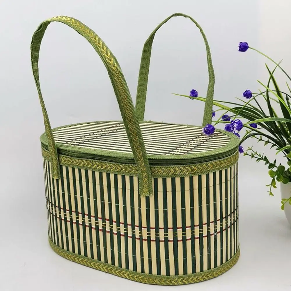 

Handheld Elliptical Bamboo Basket Pastoral Style with Lid Bamboo Braided Basket Eco-friendly Sundries Snacks Basket Camping