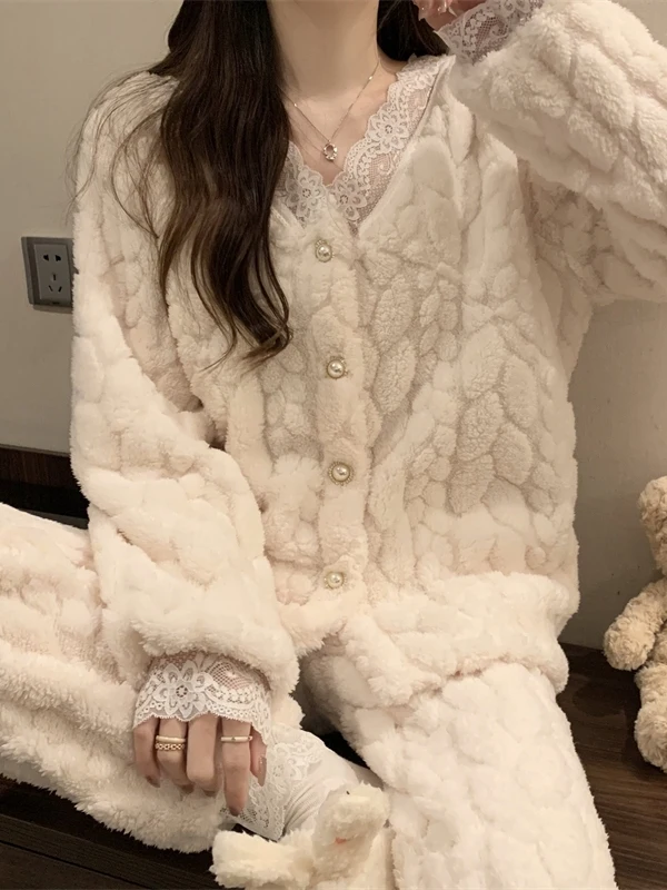 2025 Autumn Winter Ladies' Coral Fleece Lined Thickened Long Sleeve Lace Home Clothes Set Flannel Sleepwear Set Sweet Cute Style