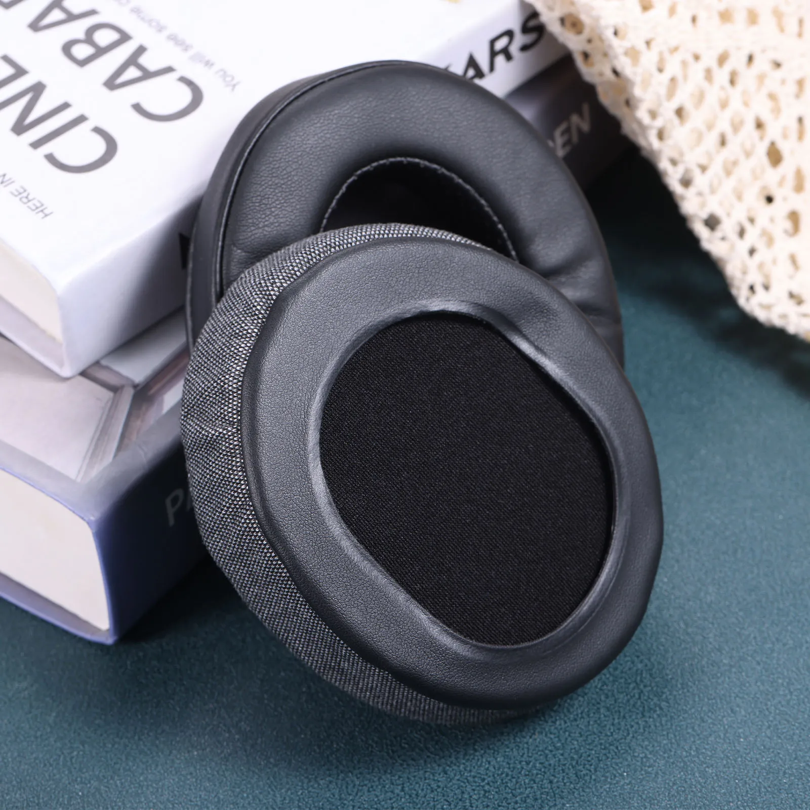 2 pz/paia auricolari auricolari, paraorecchie di ricambio montati sulla testa, per auricolari Brainwavz HM5 Audio Technica ATH M50 ATH-M50x