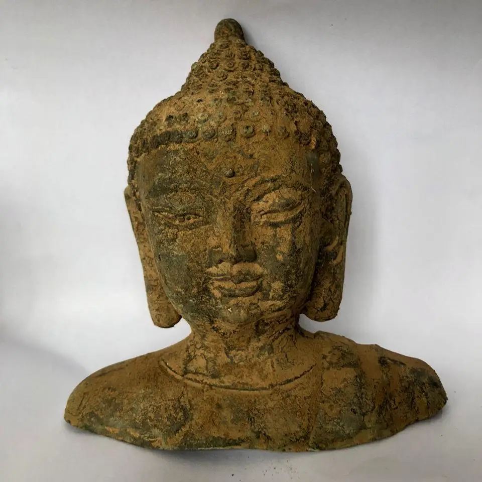 Antiques and miscellaneous collections of the Qianlong year of the Qing Dynasty are Tianmingtang bronze Buddha head Buddha head