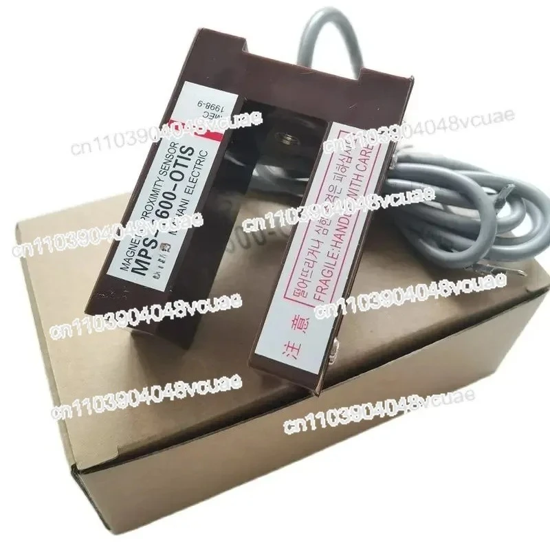 

For 1pcs Elevator Accessories MPS-1600 Leveling Sensor Photoelectric Switch AQ1H96