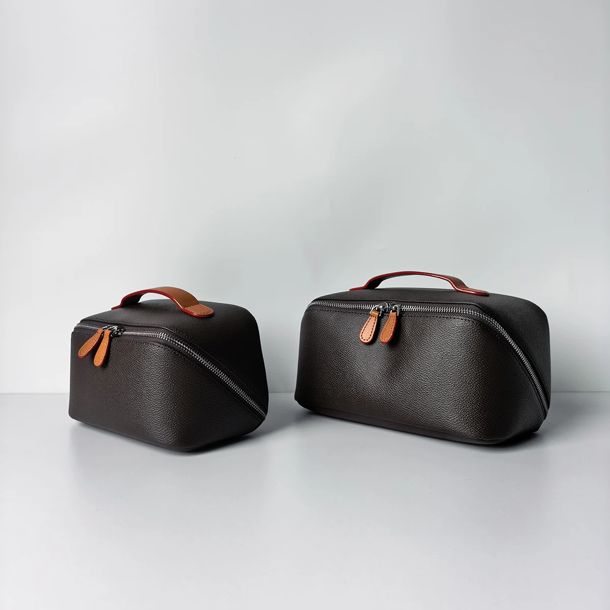 Tragbare Canvas-Beschichtete Wasserdichte Stoff-Kosmetiktasche Große Kapazität Reise-Toilettenartikel-Organizer Unisex Make-up-Organizer Luxus-Tasche – Detail 4