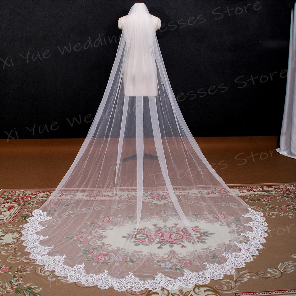 

Elegant Beautiful Women's Wedding Veil Fashionable Lace Appliques Cathedral Bridal Veil Gorgeous Fascinating Cosas Para Bodas