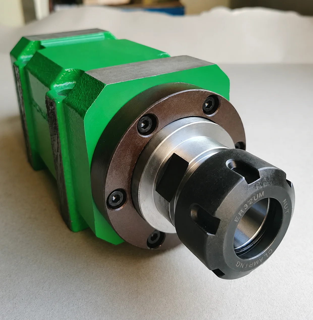 ER32 High Speed Spindle Power Head 3000-8000RPM Waterproof Drilling Milling Boring Spindle 48mm Center Height 5 Bearings