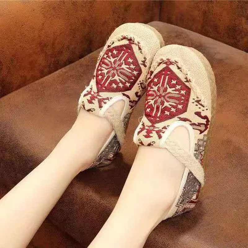 2026年ファッション刺繍エスニックスタイルリネンシューズメンズレディース快適通気性滑り止め防臭シングルシューズ