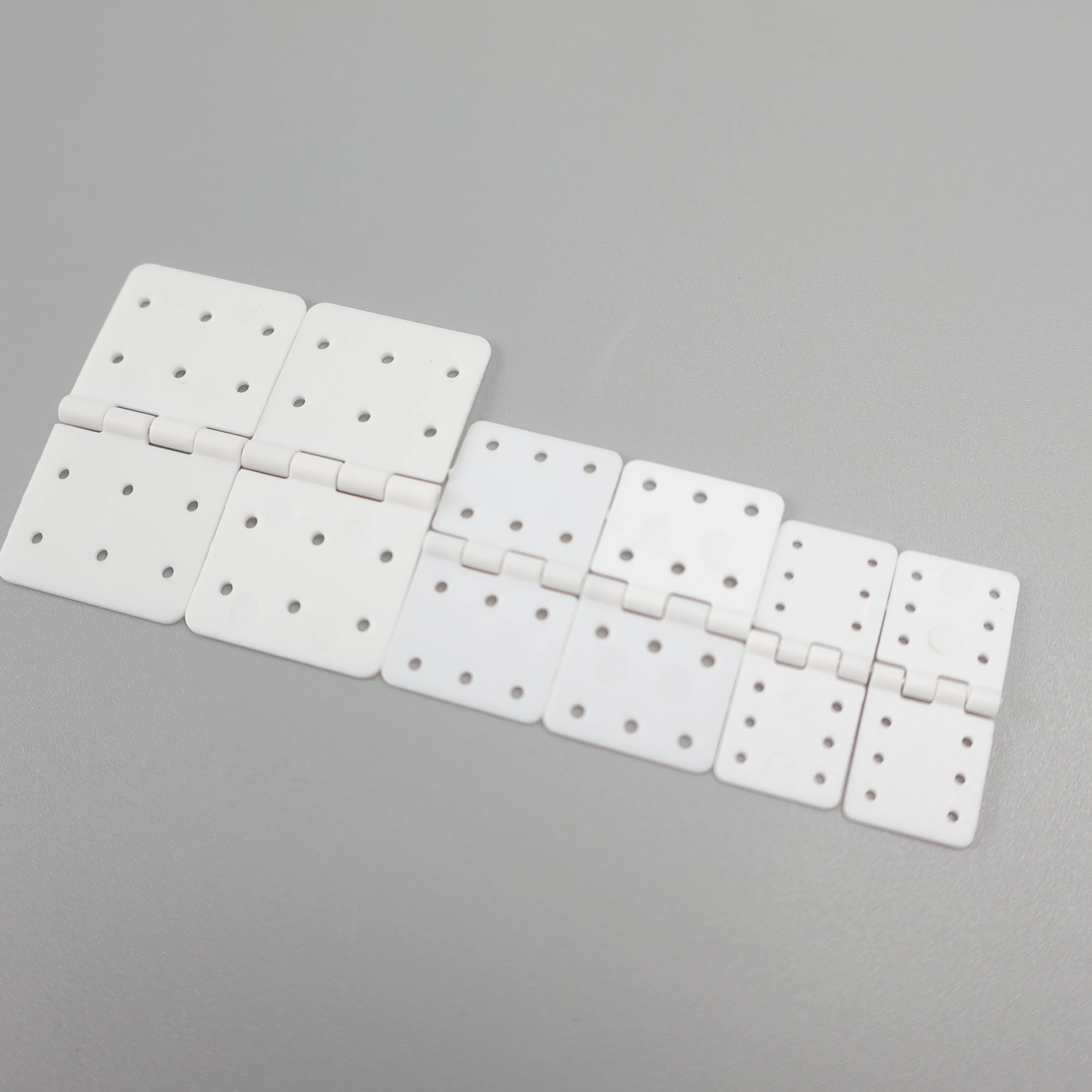 20 pcs Aircraft model fixed wing accessories nylon flat six hole hinge connection wing size hinge movable leaf