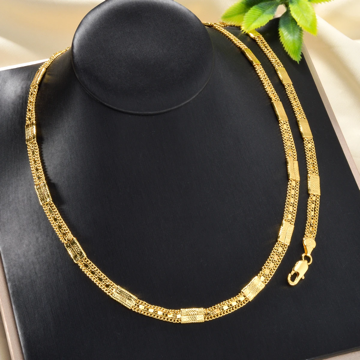 Sunny Fashion Italy 750 18K Gold Plated Geometric Necklace for Men and Women Hip Hop Rock Jewelry Accessories Gift