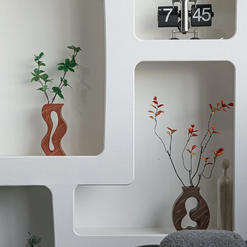 European-style creative dried flower vase,geometric hollowed-out resin ornament,living room dining room tabletop soft decoration