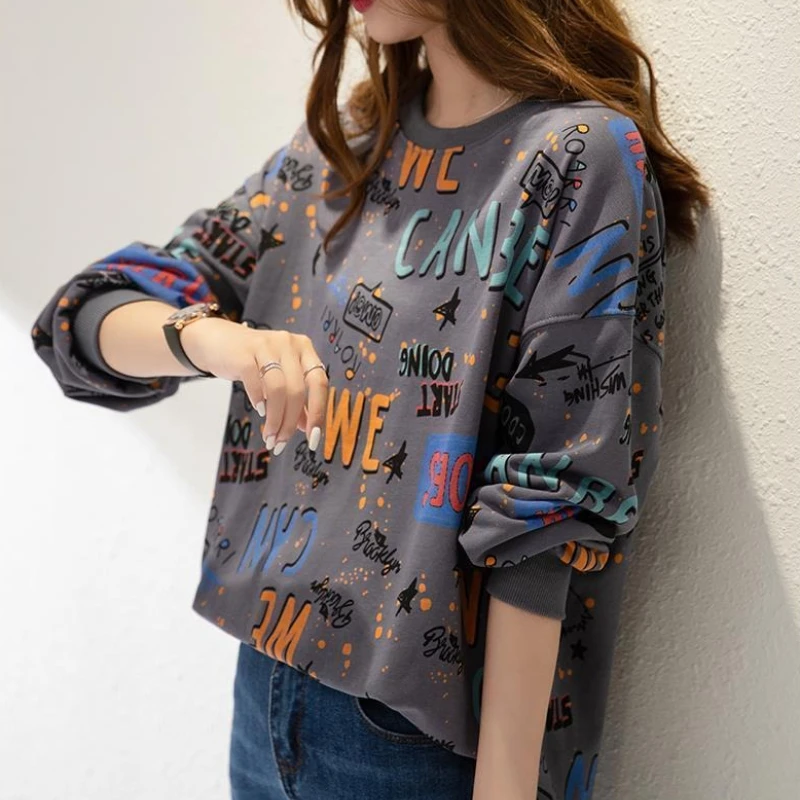 الربيع والخريف البلوزات المطبوعة للنساء الرياضة لطيفة اللون عادية عالية الجودة الأساسية Harajuku موضة المرأة البلوز القمم