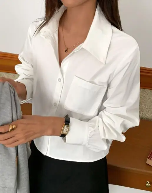 

2025 Autumn and Winter Leisure Vacation Elegant New Fashion Casual Solid Color Long Sleeved Shirt Top Women's Clothing
