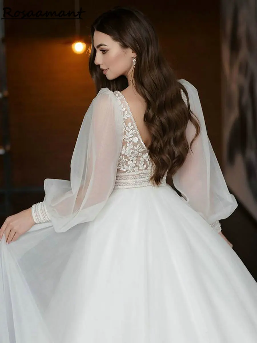 Abiti da sposa semplici con scollo a V e applicazioni in pizzo a trapezio Abiti da sposa country personalizzati a maniche lunghe con illusione