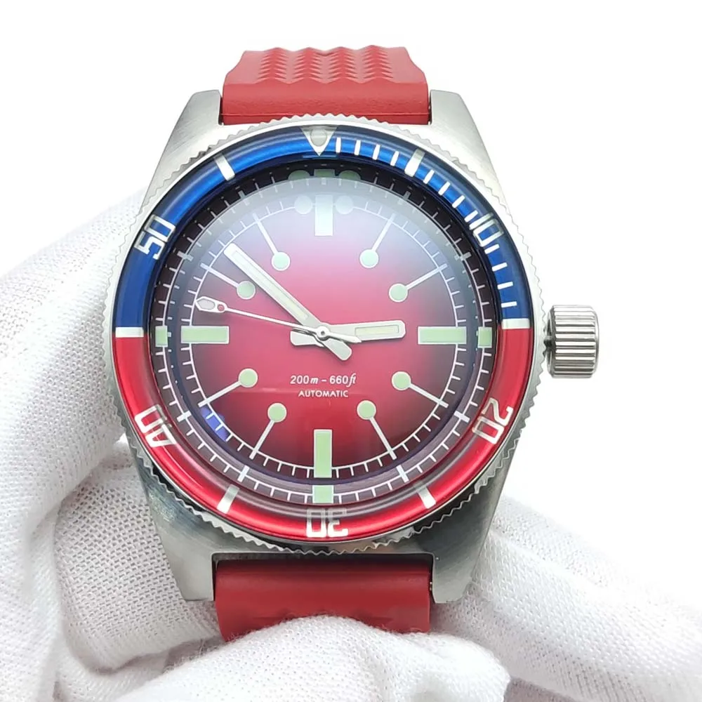 Newest Men\'s Red Automatic Mechanical Watch NH35 Movement High Quality Sapphire Glass Resin Bezel Casual Fashion Watch