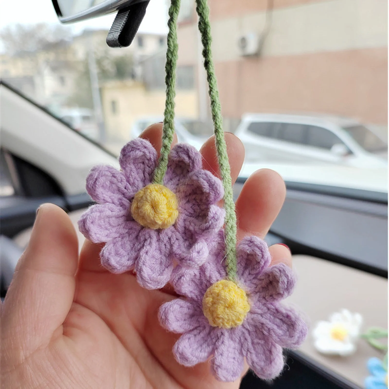 Pure handmade knitted yarn daisy car pendant rearview mirror woven flower decoration