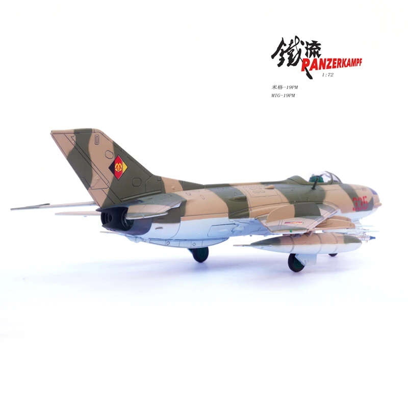 1:72 Scale MiG-19 Fighter Jet MIG-19PM Military Fighter Model Diecast Alloy Ornament Collection Souvenir Classics Toys Gifts