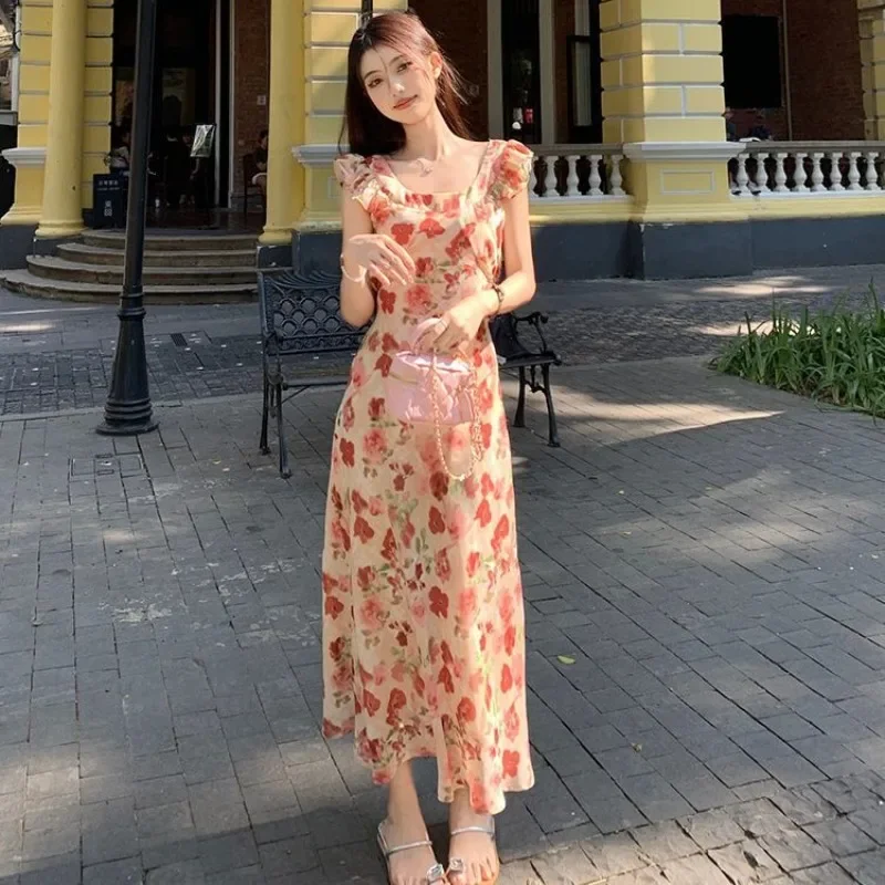 Abito femminile con fasciatura aperta sul retro Abito floreale midi da donna Fiore senza schienale Nero Moda Estate 2025 Abiti curvy Festa elegante