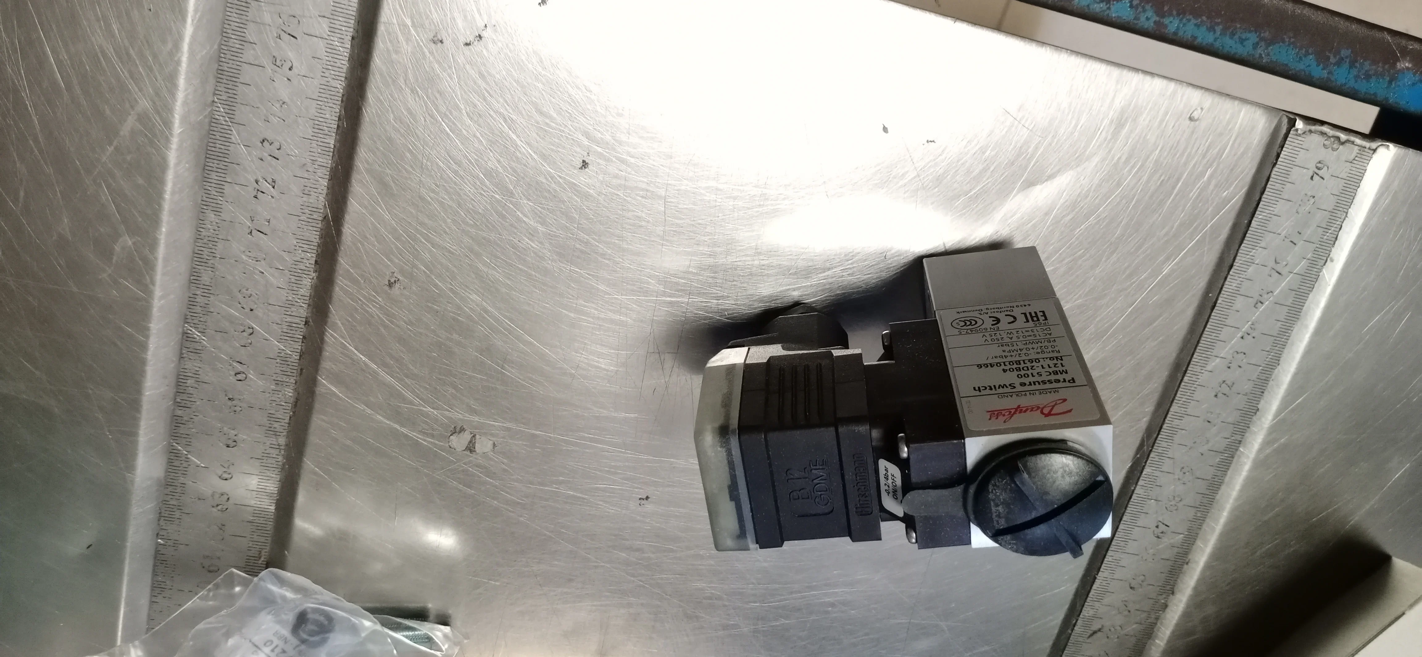 حار بيع مفتاح الضغط MBC MBC5100 سلسلة MBC 5100 1211 2DB04 وحدة تحكم الضغط جميع الموديلات المتاحة الأصلية جاهزة للشحن