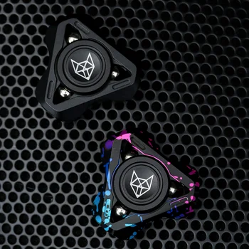 فيدجيت سبينر، ألعاب معدنية دقيقة لتخفيف الضغط على الوقت، لعبة دوران تململ معدنية