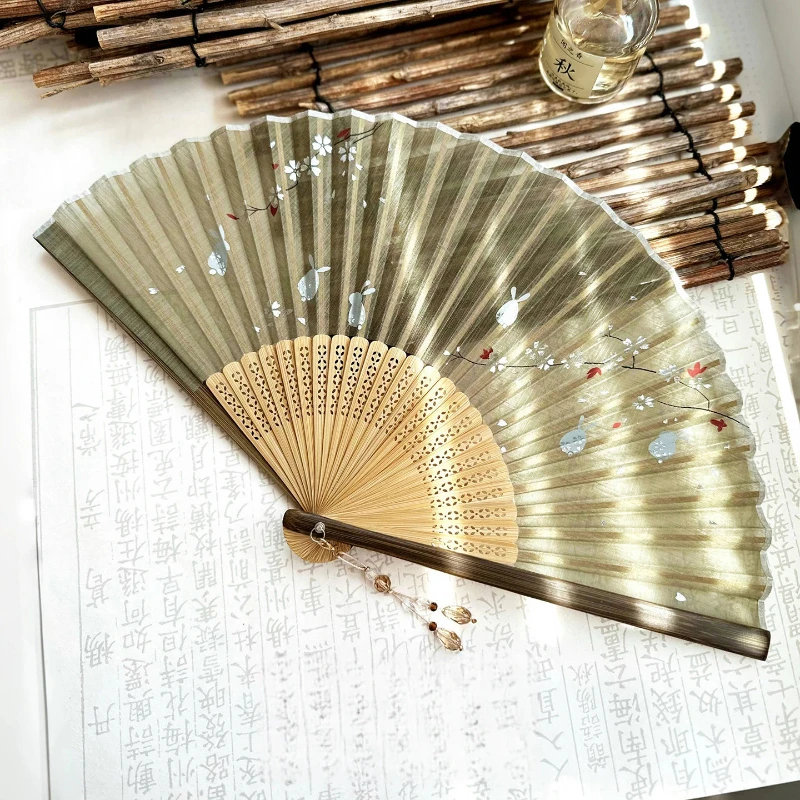 Vintage Chinese Style Silver Folding Fan Cute Summer Cooling Fan Photo Runway Prop Fan Chinese Style Summer Women's Dance Fan
