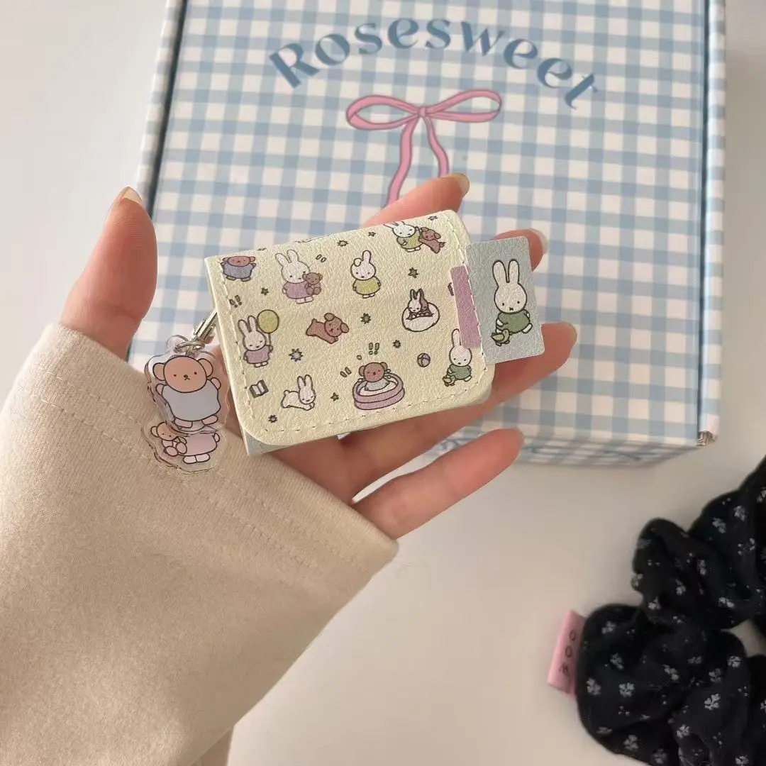 

Miffy Rabbit Kawaii Cartoon Bluetooth Earphone Case Suitable for Airpods4 3 2 1Pro Generation Earphone Case