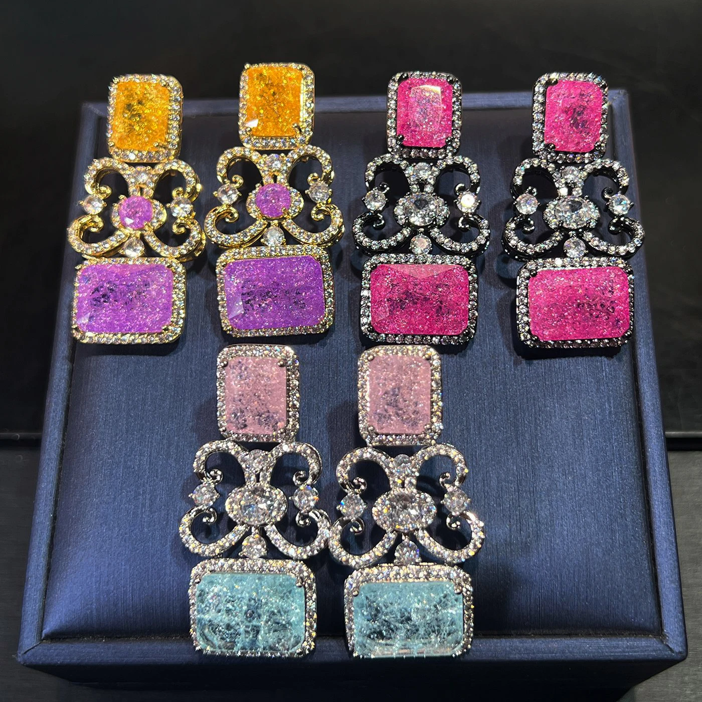 

Vintage Baroque Style Drop Earrings Multicolor Cubic Zirconia Statement Earrings for Women party Jewelry pink blue purple