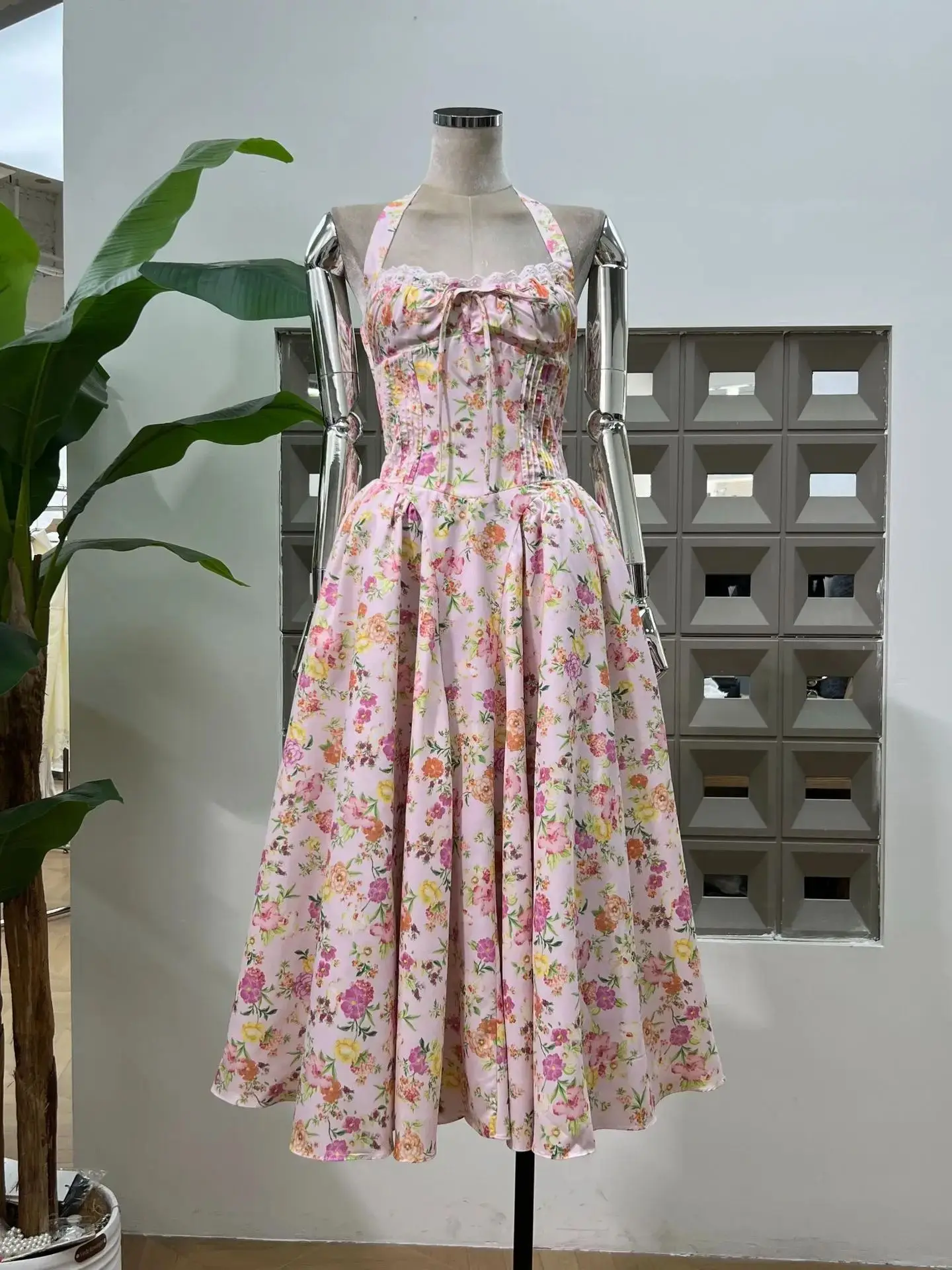 

2025 New Summer A-line Long Women's Dresses Square Neck Sleeveless High Waist Designer Fashion Sexy Party Cocktail Evening Gown