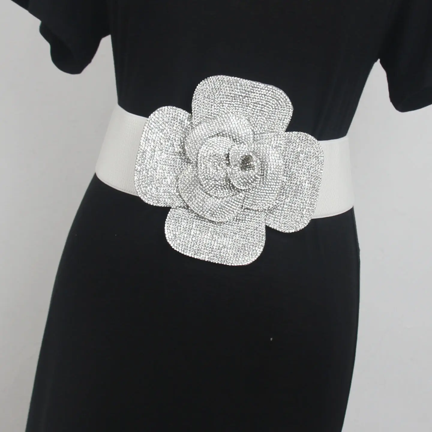 2026 Luxury Designer Rhinestone Flower Elastic Waistbands for Women White Black Wide Corset Strechy Waist Belts Ceinture Femme