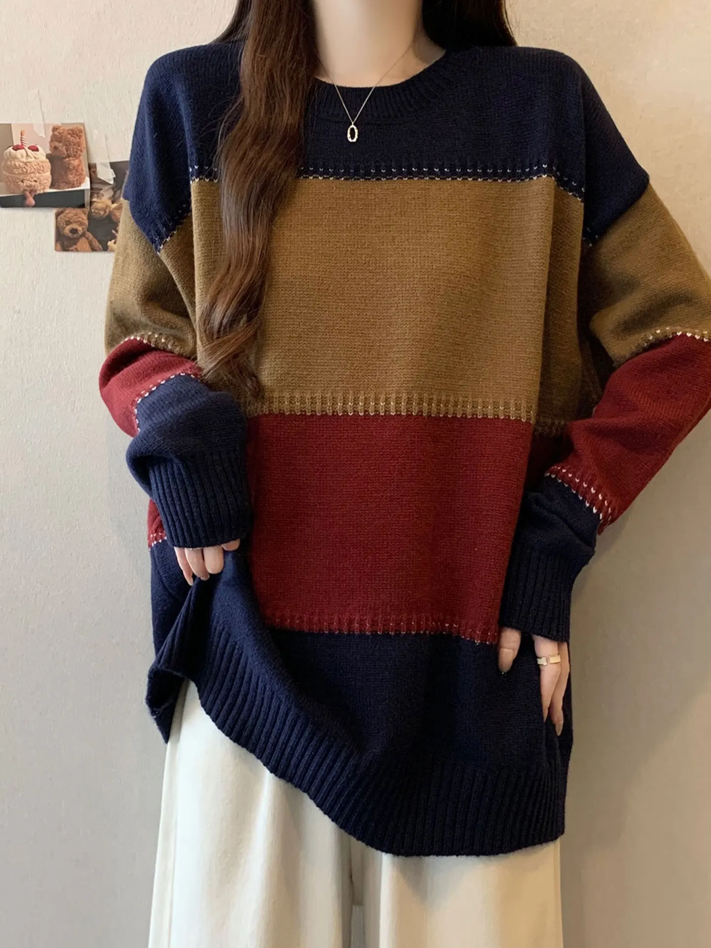 

Ретро-свитер в полоску для женщин больших размеров: модный, омолаживающий, повседневный, свободного кроя, с длинными рукавами, для зимы