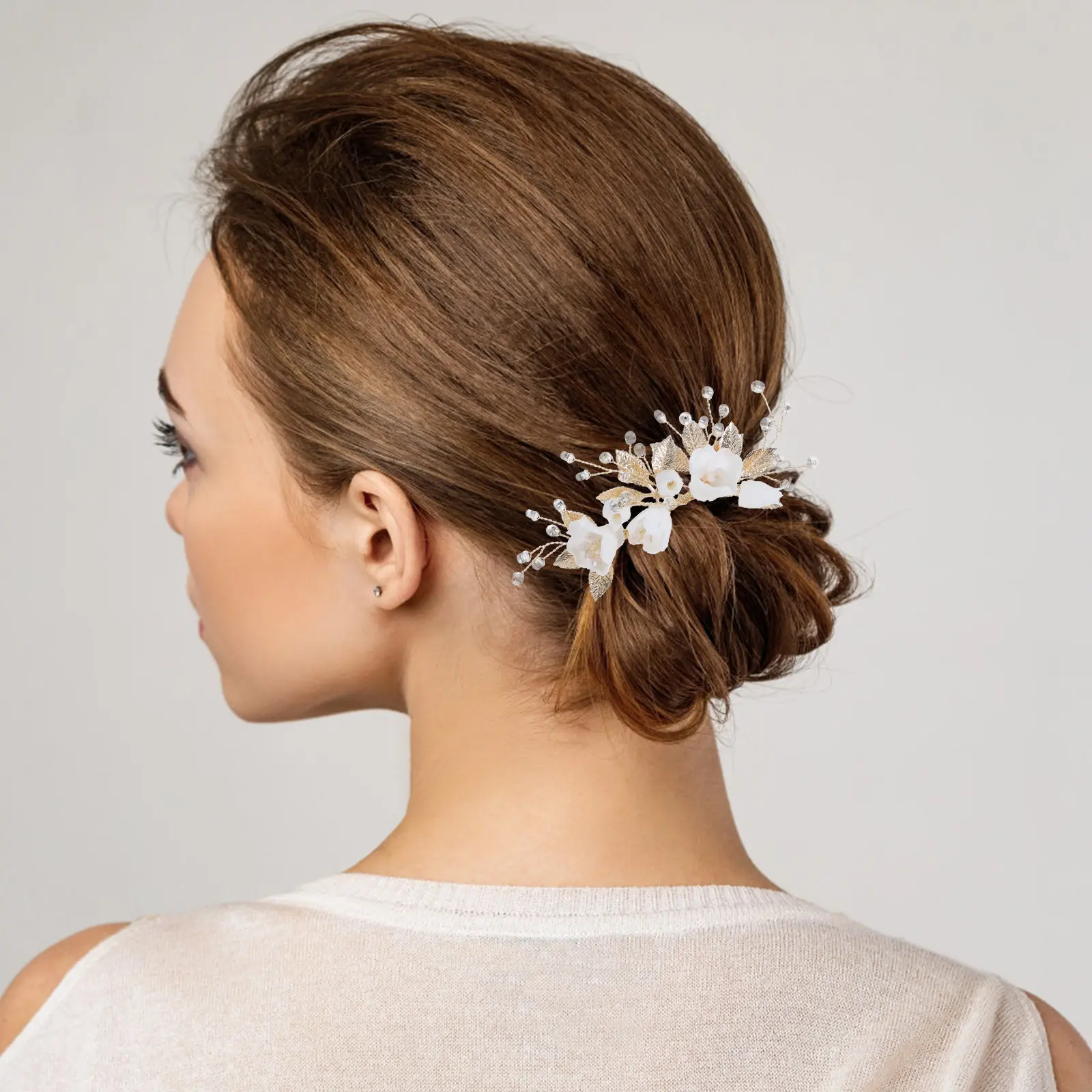 Bridal Hair Comb Faux Pearl Ceramic Alloy Handcrafted Leaf Design Water Droplet Beads Vintage Wedding Headpiece for Bride