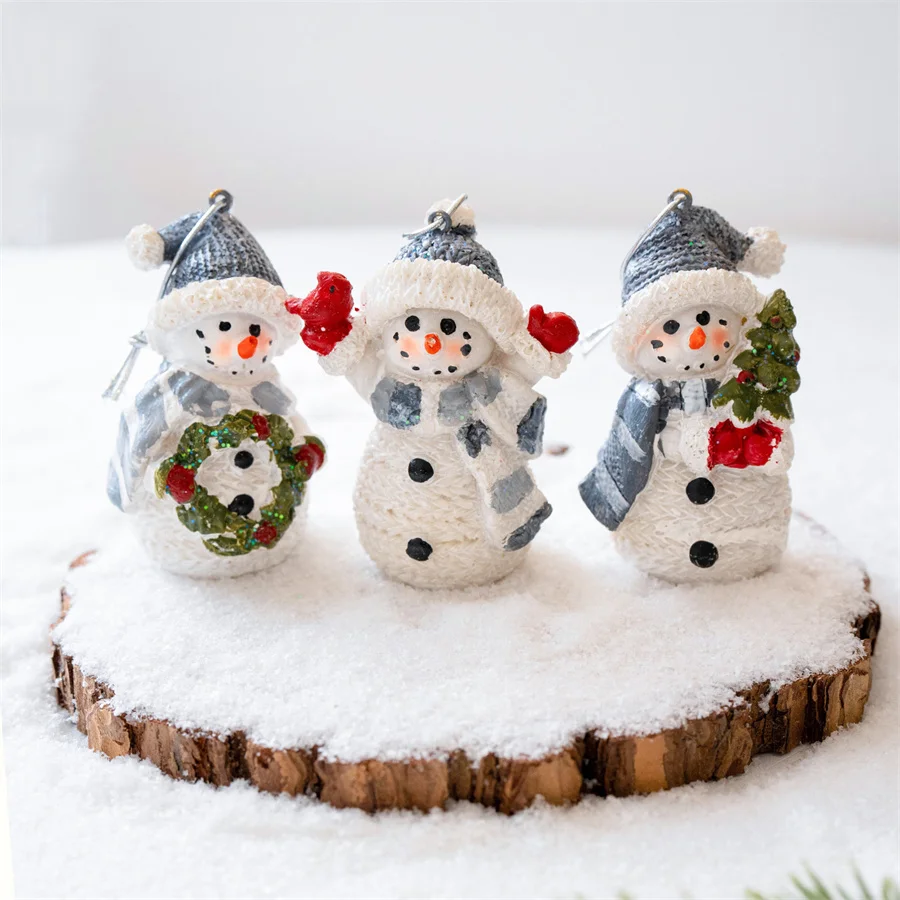 Christmas Decoration Resin Cute Snowman Teddy Bear Desktop Ornament Decoration Micro Landscape Snow Scenery Props