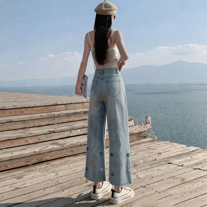 2026 Summer New Embroidered Small Flower Nine-point Micro-pull Jeans Women's High Waist Trousers Thin Casual Versatile Pants