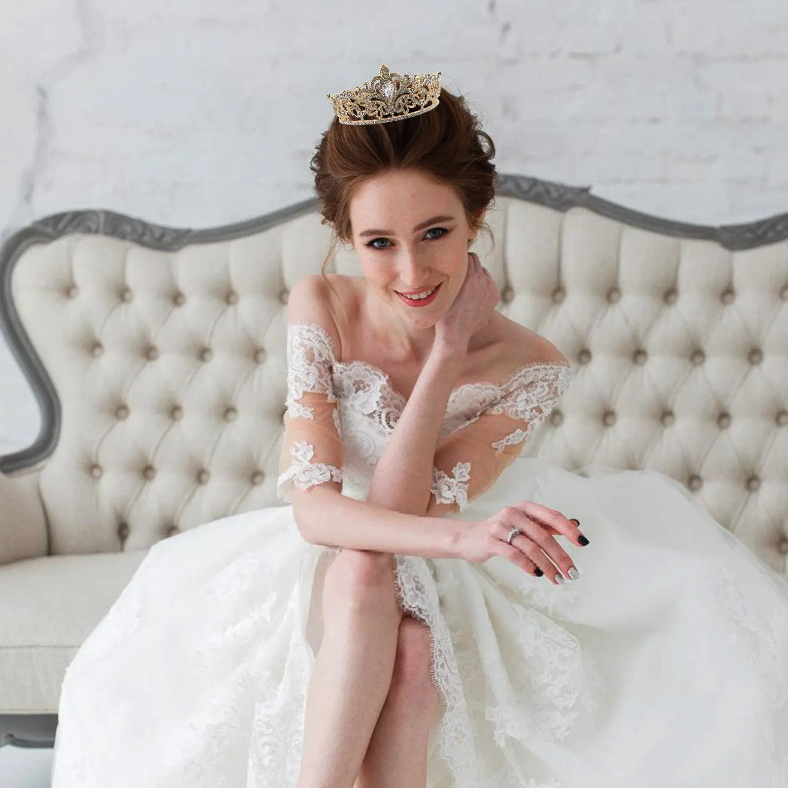 

Rhinestone Bride Crown Bridal Hair Hoop Wedding Headpiece Crystal Tiara for Bridesmaid Party Prom Princess Bride Headdress