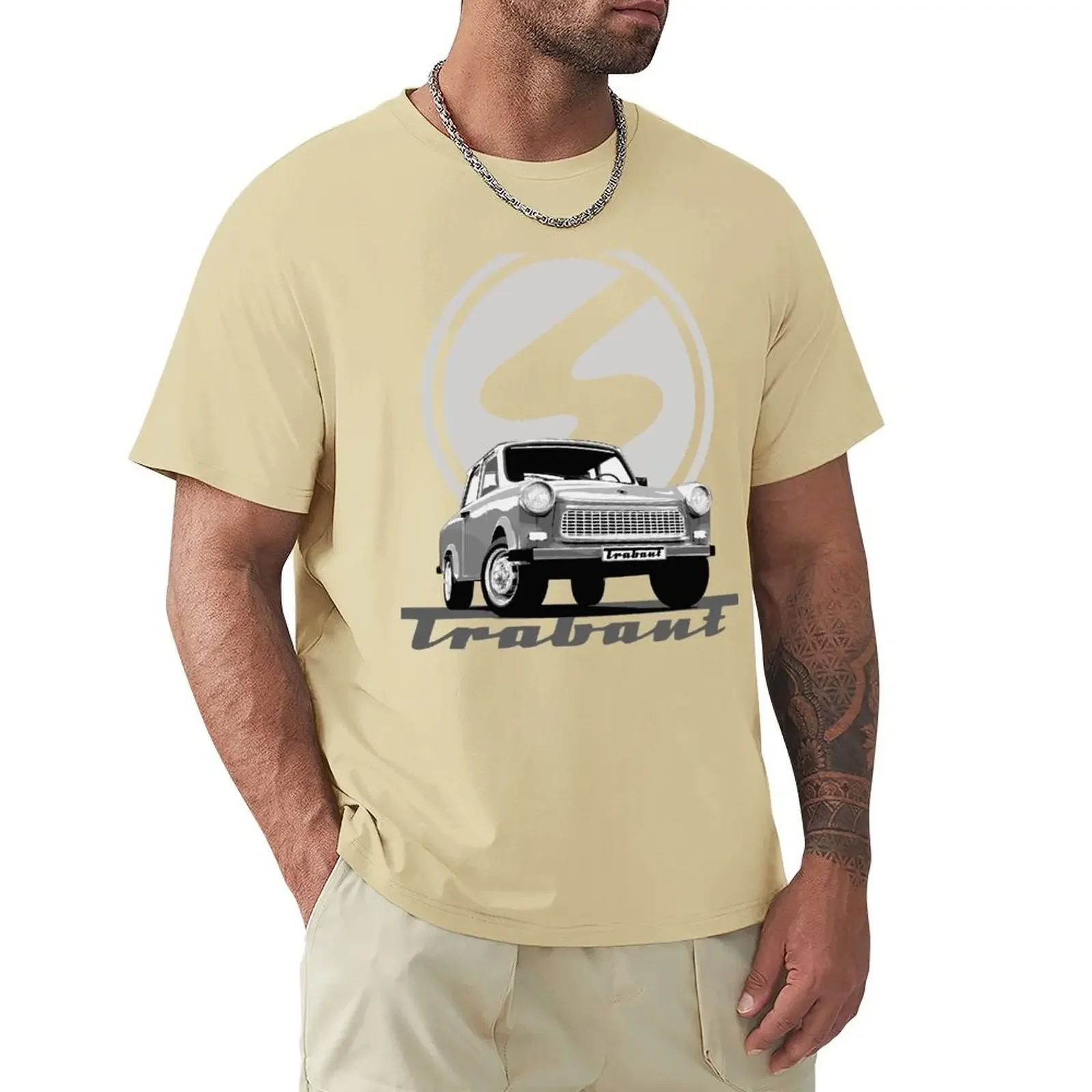 Trabant 601 on black T-Shirt funnys boys whites clothing for mens designer clothes new in tops & tees Short Sleeve Round Collar