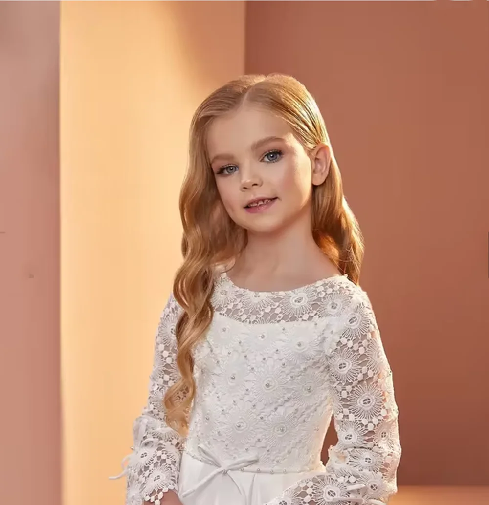 

Elegant Satin Flower Girl Dress For Wedding Lace Beaded Applique Full Sleeve Child First Princess Eucharist Birthday Party Dress