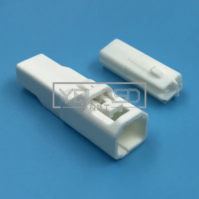 1 Set 3 Way Automotive Starter Plastic Housing Connector Male and Female Docking Electric Cable Plug 6098-3752 6098-3751