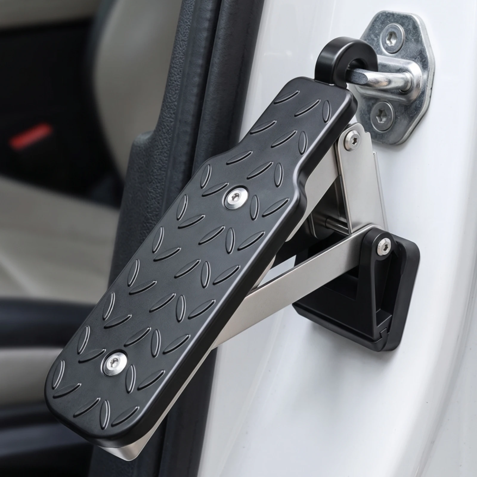 Car Roof Pedal Foldable Vehicle Door Latch Step Car Doorstep with Towel Compact Universal for Outdoor Enthusiasts view 2