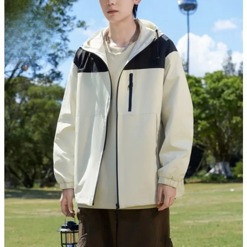 2026 New Jacket Lightweight Outdoor Mountaineering Durable Motorcycle Coat Spring Autumn Classic Color Block Men Hooded Coats