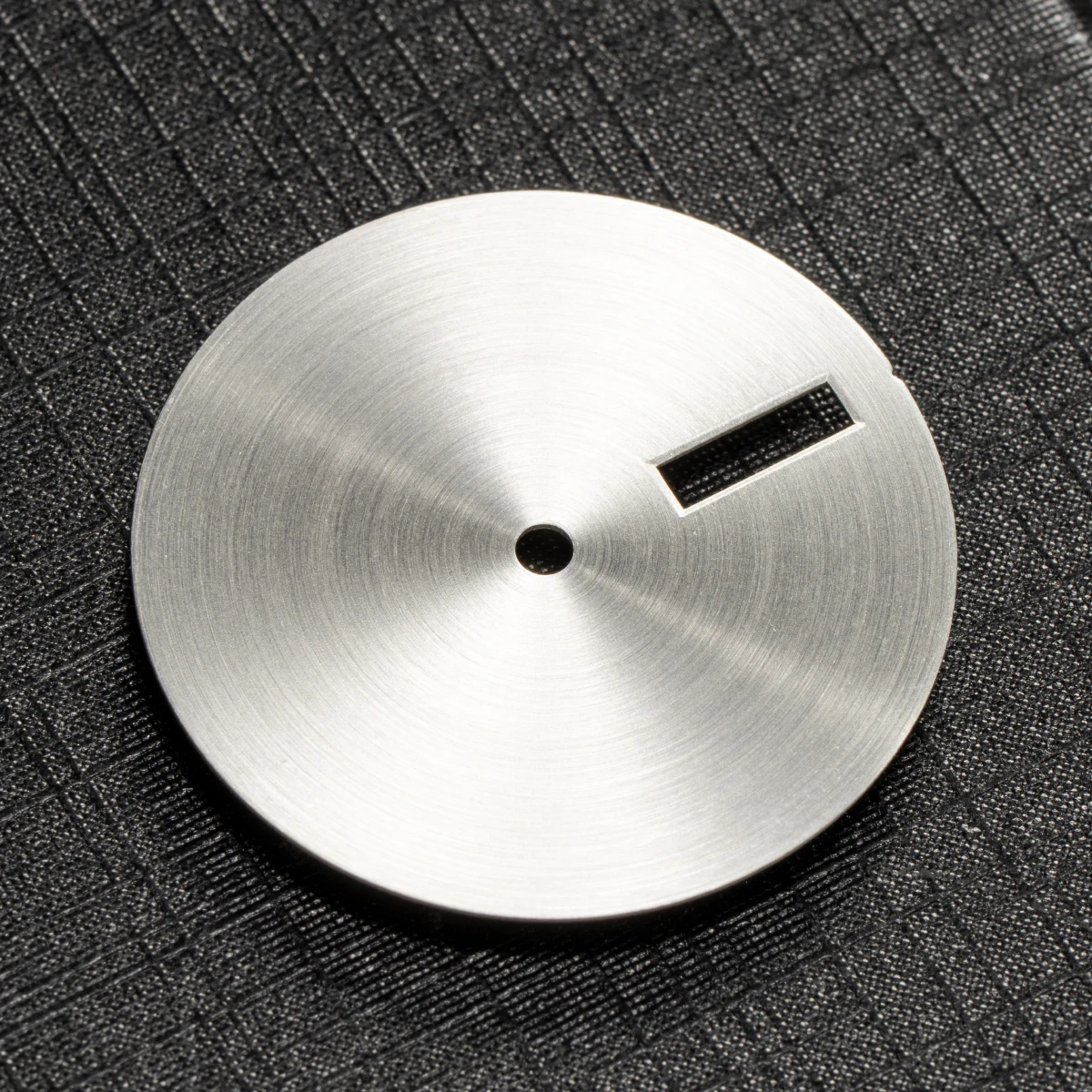 الملمس العمودي 28.5 مللي متر ساعة الطلب وجوه ساعة فارغة لحركة NH35/ NH36/ NH34 لتقوم بها بنفسك اكسسوارات لا شيء/واحد/مزدوج التقويم